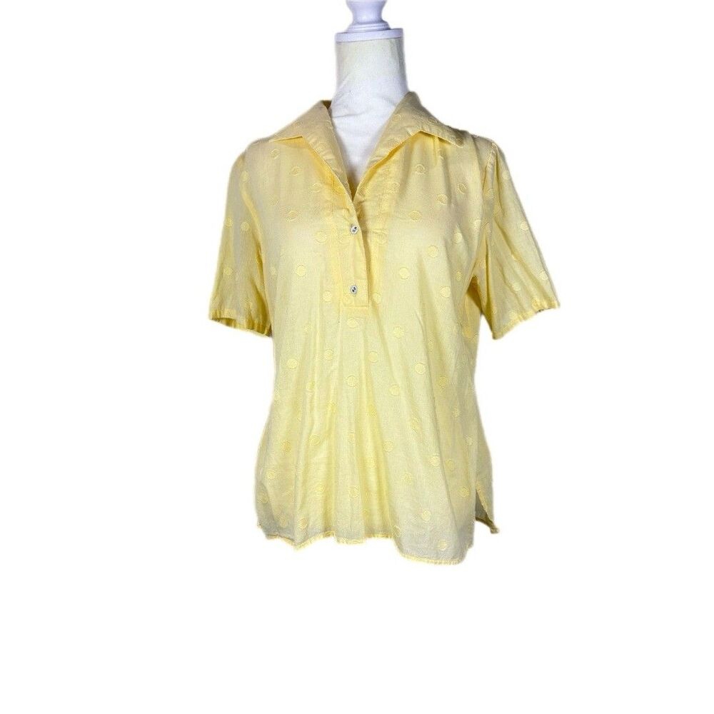 Alexandra Bartlett v-neck polo top with a subtle embossed circular pattern Sz M